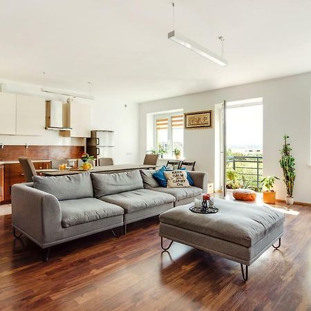 #Stayhere - Spacious & Bright 1Bdr Apartment Shopping District VNO Esterno foto