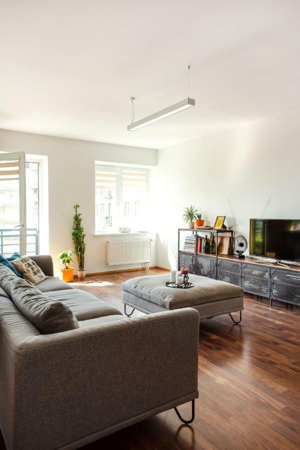 #Stayhere - Spacious & Bright 1Bdr Apartment Shopping District VNO Esterno foto